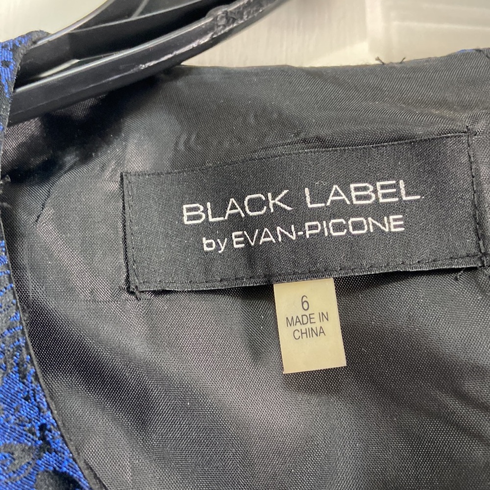Sleeveless black and royal blue dress - Picture 4 of 7